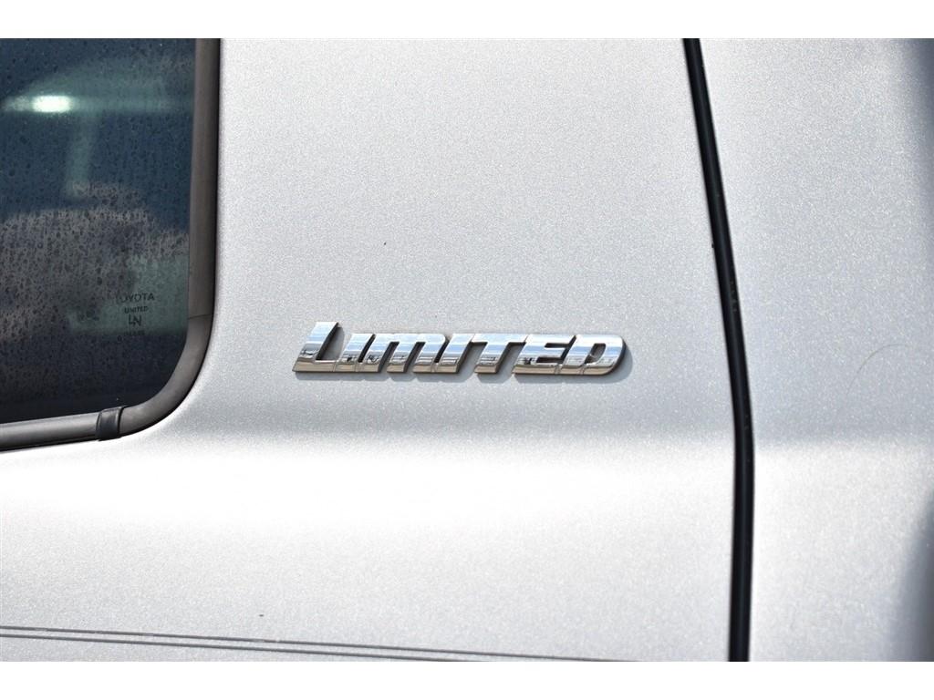 Toyota Tundra 2WD Truck Dbl 5.7L V8 6-Spd AT LTD (Natl) 2008