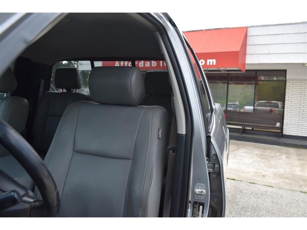 Toyota Tundra 2WD Truck Dbl 5.7L V8 6-Spd AT LTD (Natl) 2008