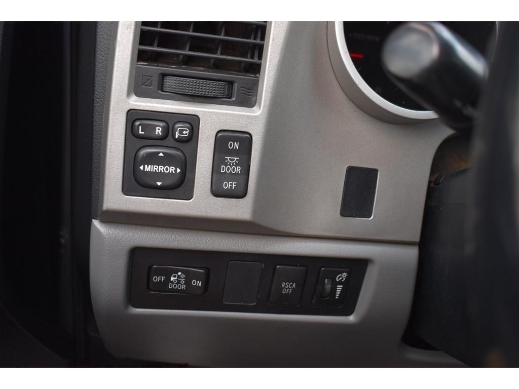 Toyota Tundra 2WD Truck Dbl 5.7L V8 6-Spd AT LTD (Natl) 2008