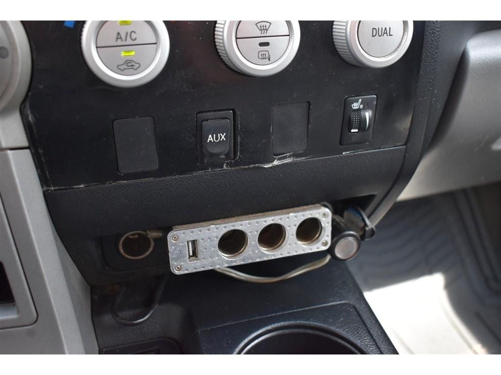 Toyota Tundra 2WD Truck Dbl 5.7L V8 6-Spd AT LTD (Natl) 2008