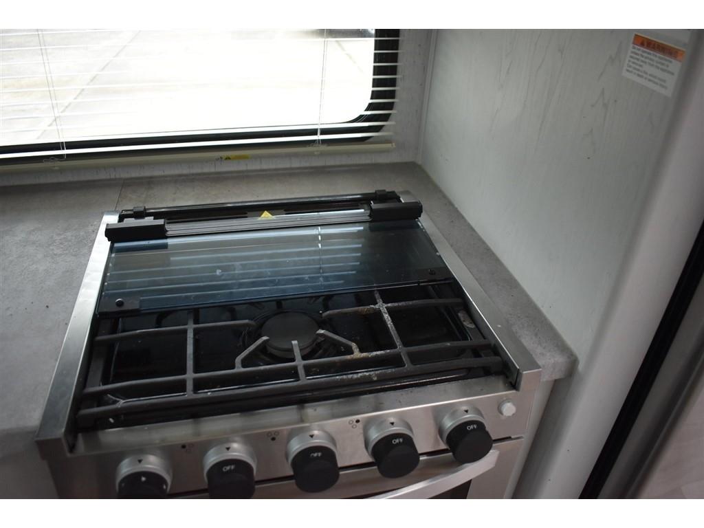 Dutchman Astoria  2022