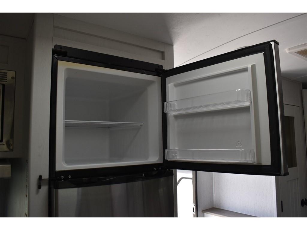 Dutchman Astoria  2022