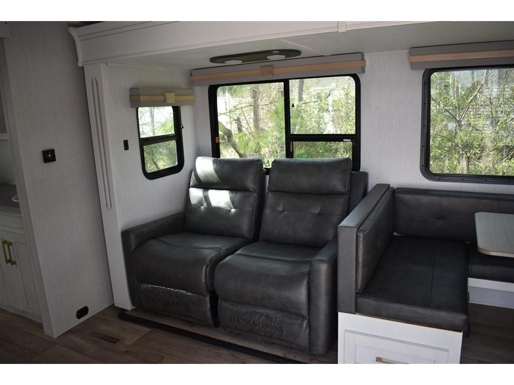 Dutchman Astoria  2022