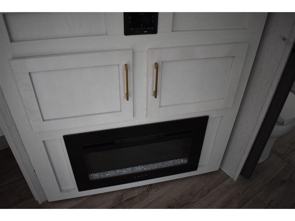 Dutchman Astoria  2022