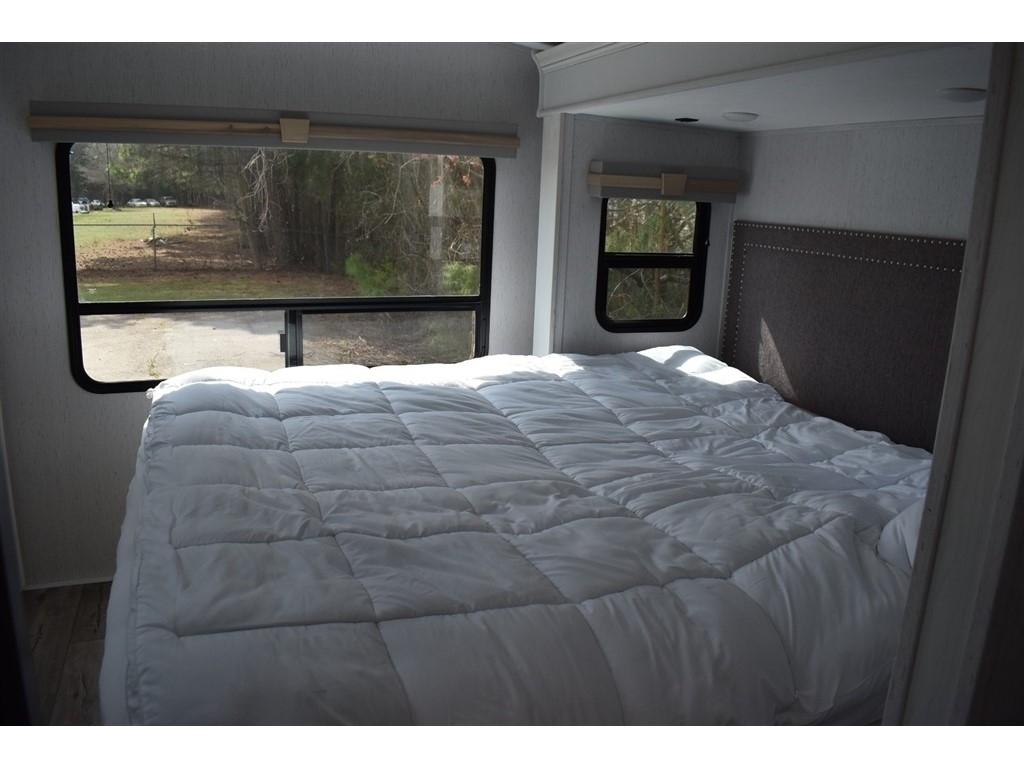 Dutchman Astoria  2022