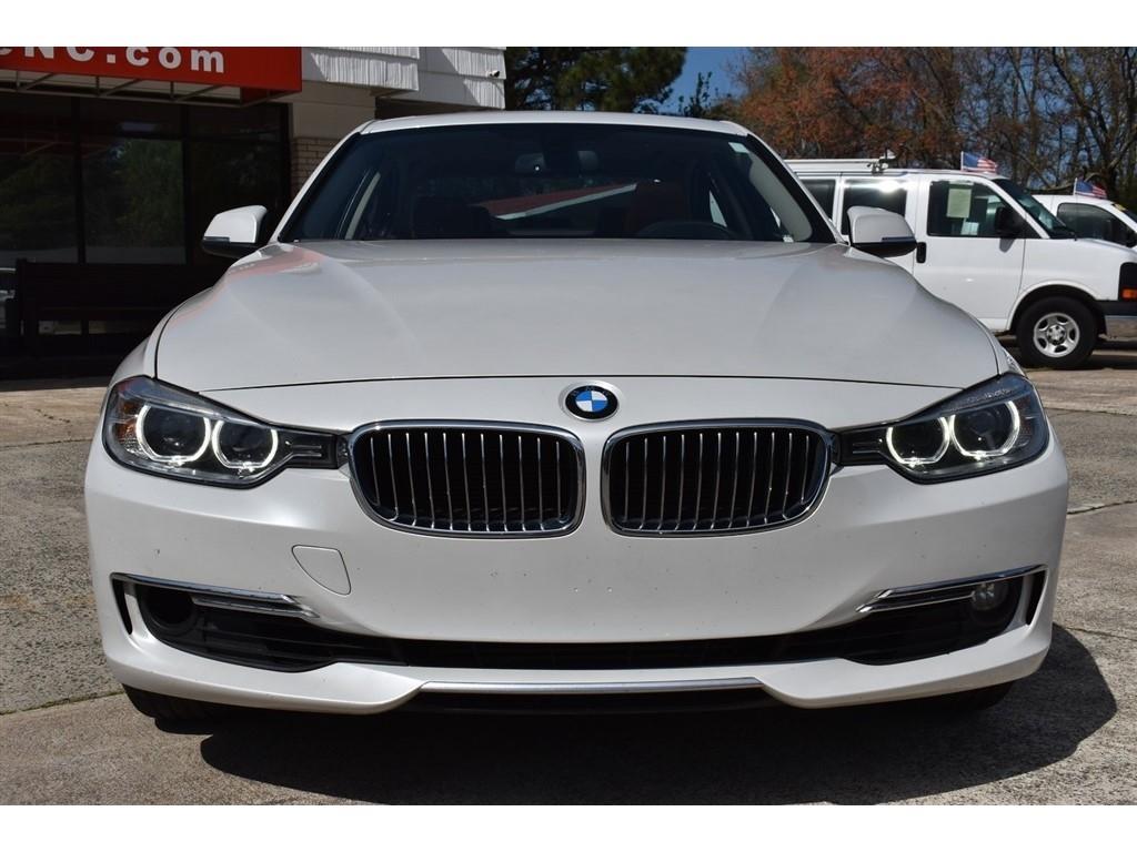 BMW 3 Series 4dr Sdn 328i RWD South Africa 2013