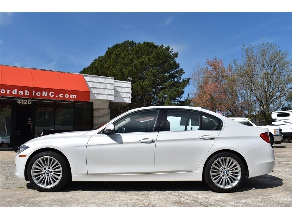 BMW 3 Series 4dr Sdn 328i RWD South Africa 2013