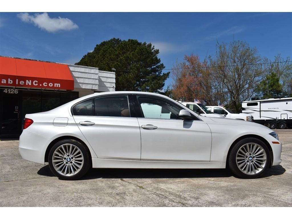 BMW 3 Series 4dr Sdn 328i RWD South Africa 2013
