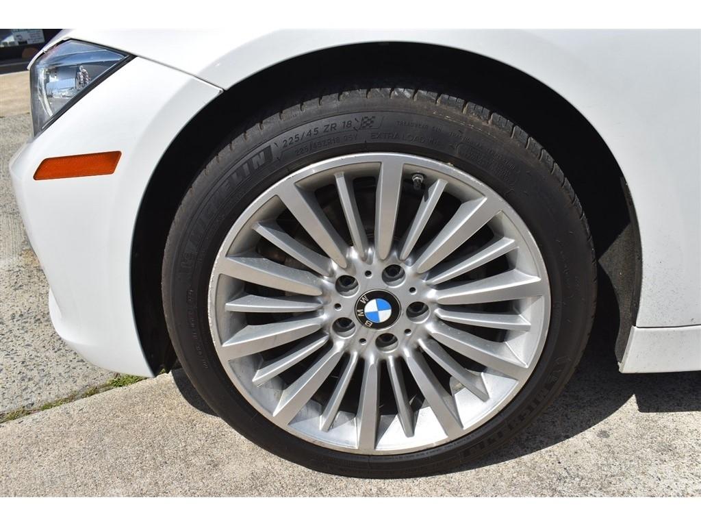 BMW 3 Series 4dr Sdn 328i RWD South Africa 2013