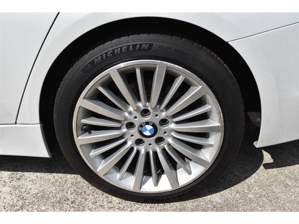 BMW 3 Series 4dr Sdn 328i RWD South Africa 2013