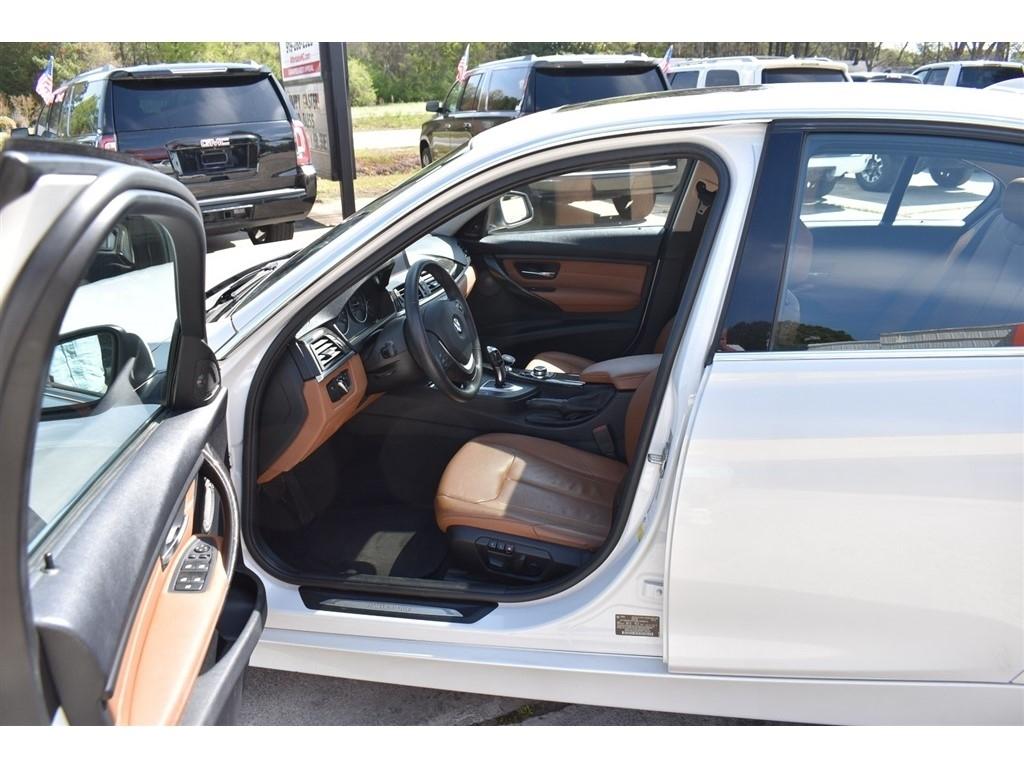 BMW 3 Series 4dr Sdn 328i RWD South Africa 2013