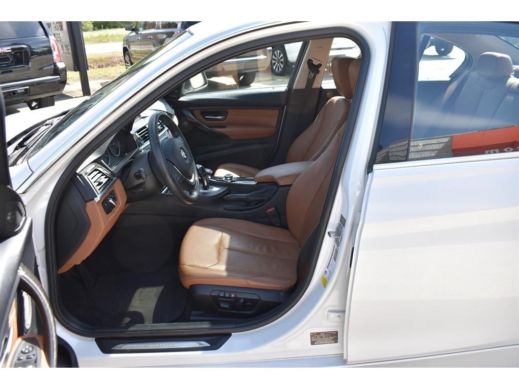 BMW 3 Series 4dr Sdn 328i RWD South Africa 2013