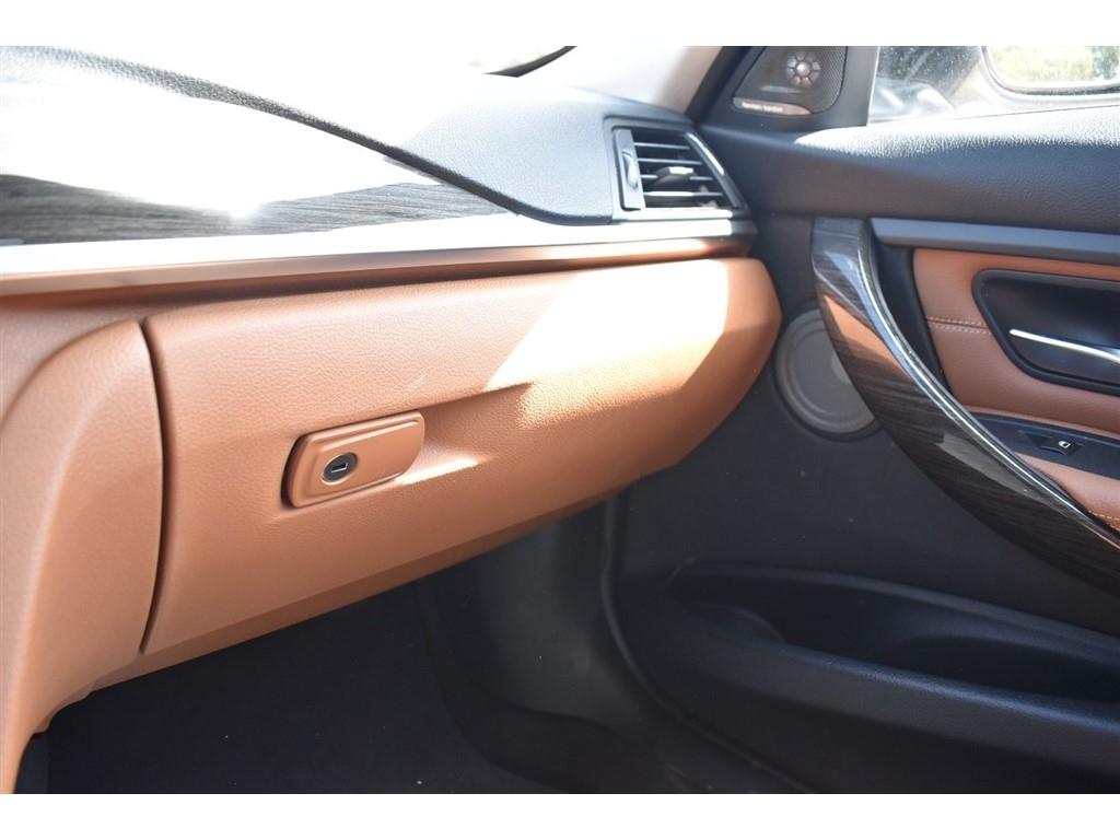 BMW 3 Series 4dr Sdn 328i RWD South Africa 2013