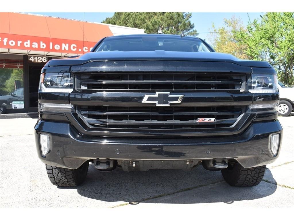 Chevrolet Silverado 1500 4WD Crew Cab 143.5" LTZ w/2LZ 2018