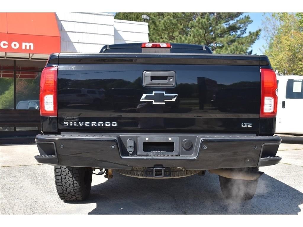 Chevrolet Silverado 1500 4WD Crew Cab 143.5" LTZ w/2LZ 2018