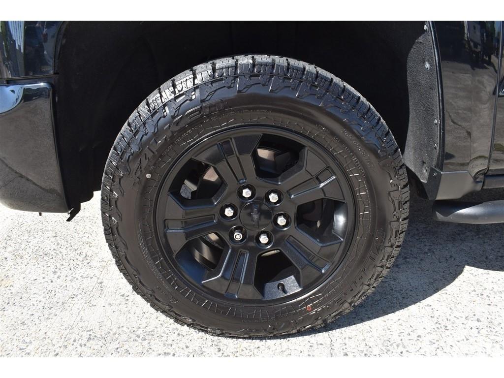 Chevrolet Silverado 1500 4WD Crew Cab 143.5" LTZ w/2LZ 2018