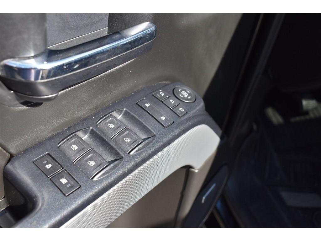 Chevrolet Silverado 1500 4WD Crew Cab 143.5" LTZ w/2LZ 2018