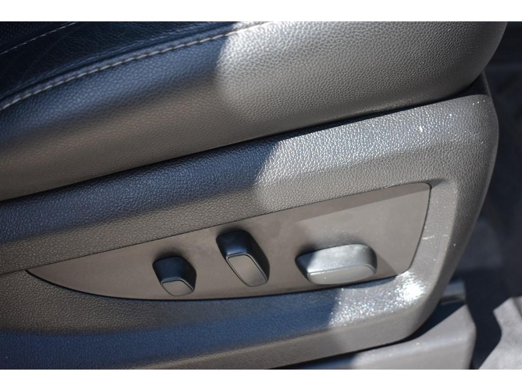 Chevrolet Silverado 1500 4WD Crew Cab 143.5" LTZ w/2LZ 2018