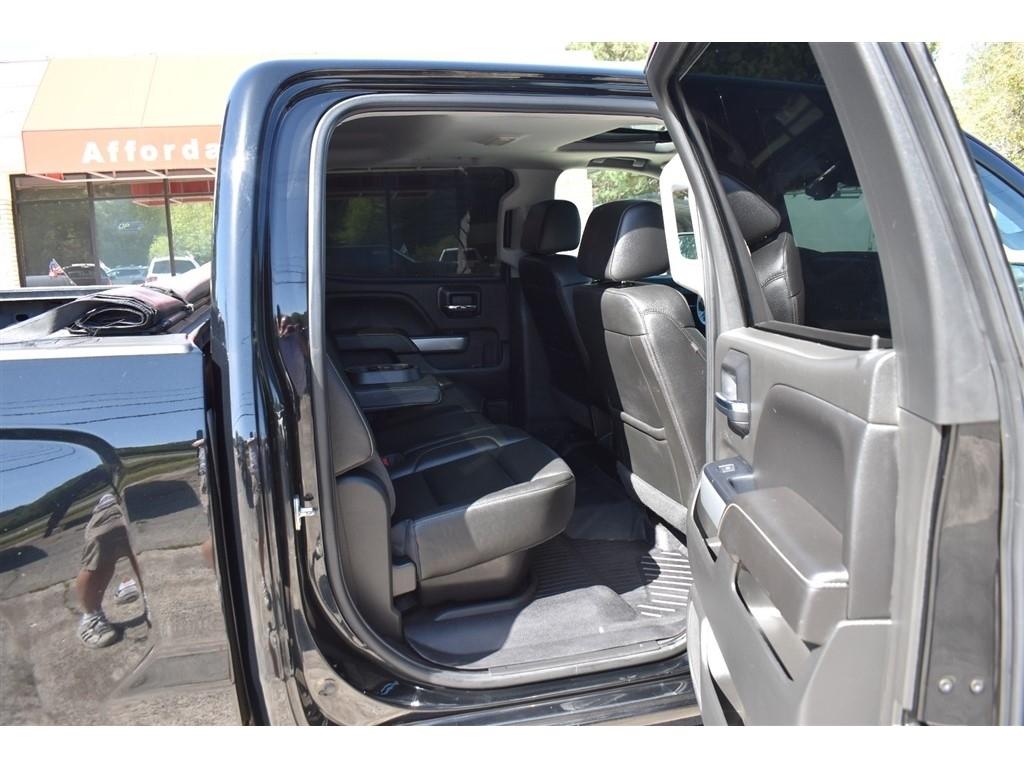 Chevrolet Silverado 1500 4WD Crew Cab 143.5" LTZ w/2LZ 2018