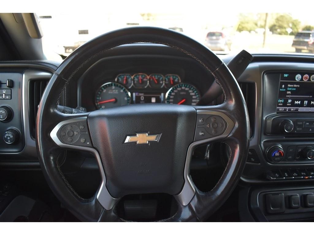 Chevrolet Silverado 1500 4WD Crew Cab 143.5" LTZ w/2LZ 2018