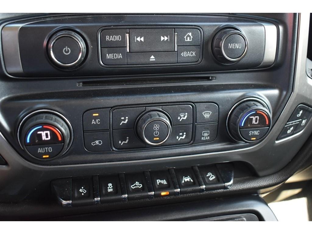 Chevrolet Silverado 1500 4WD Crew Cab 143.5" LTZ w/2LZ 2018