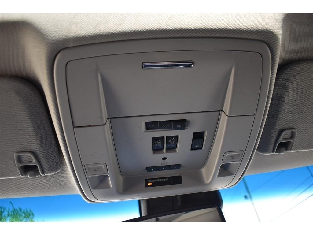 Chevrolet Silverado 1500 4WD Crew Cab 143.5" LTZ w/2LZ 2018