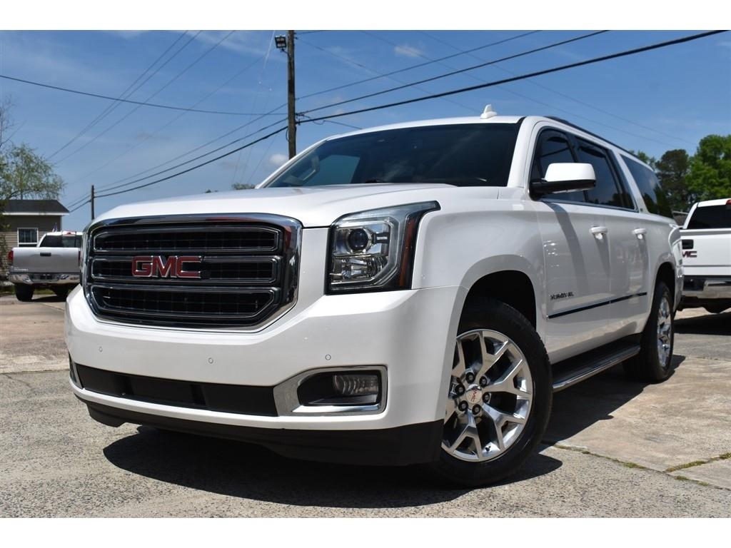GMC Yukon XL 4WD 4dr SLT 2017