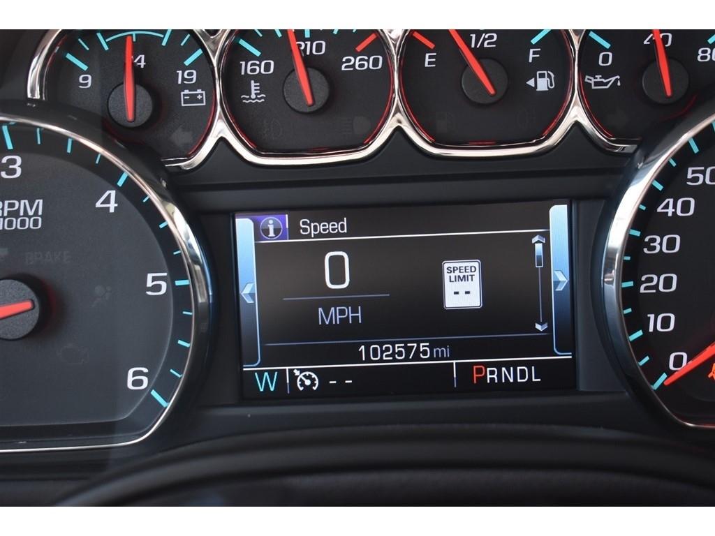 GMC Yukon XL 4WD 4dr SLT 2017