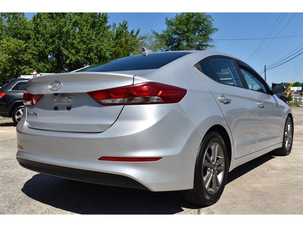 Hyundai Elantra SEL 2.0L Auto SULEV (Alabama) 2018