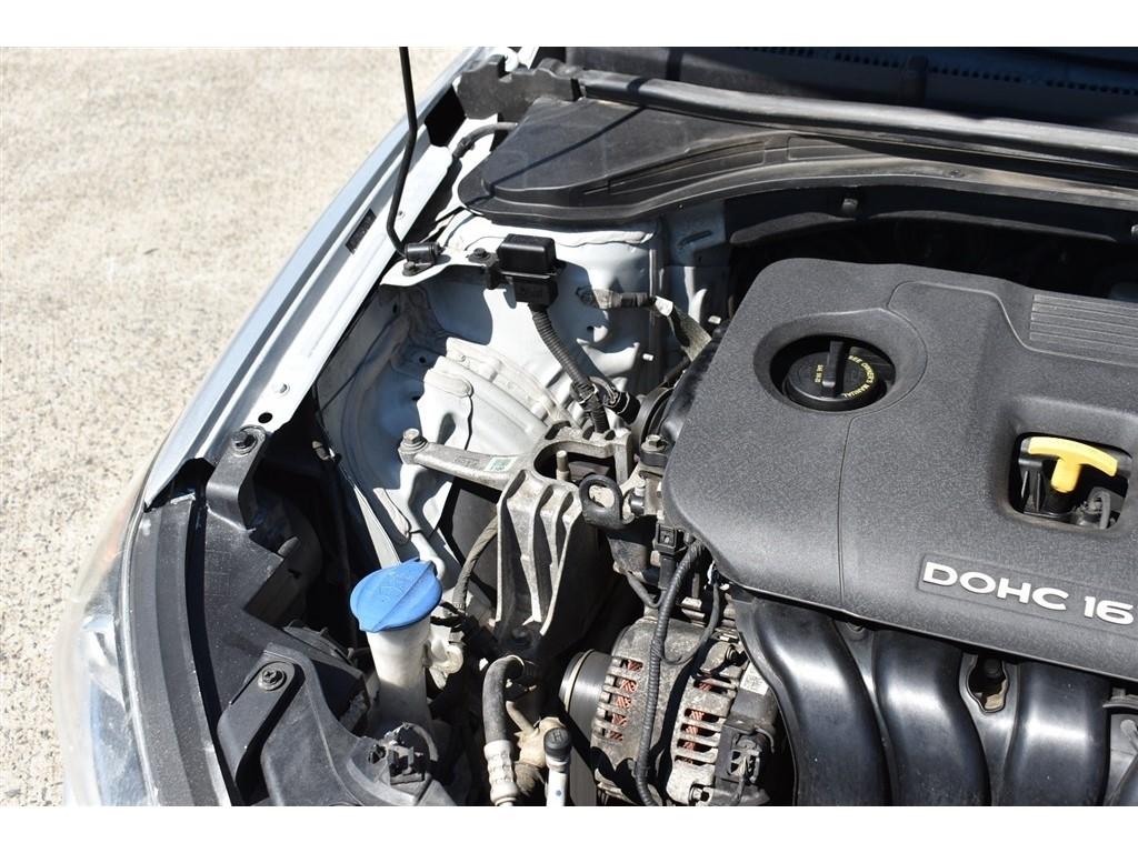 Hyundai Elantra SEL 2.0L Auto SULEV (Alabama) 2018