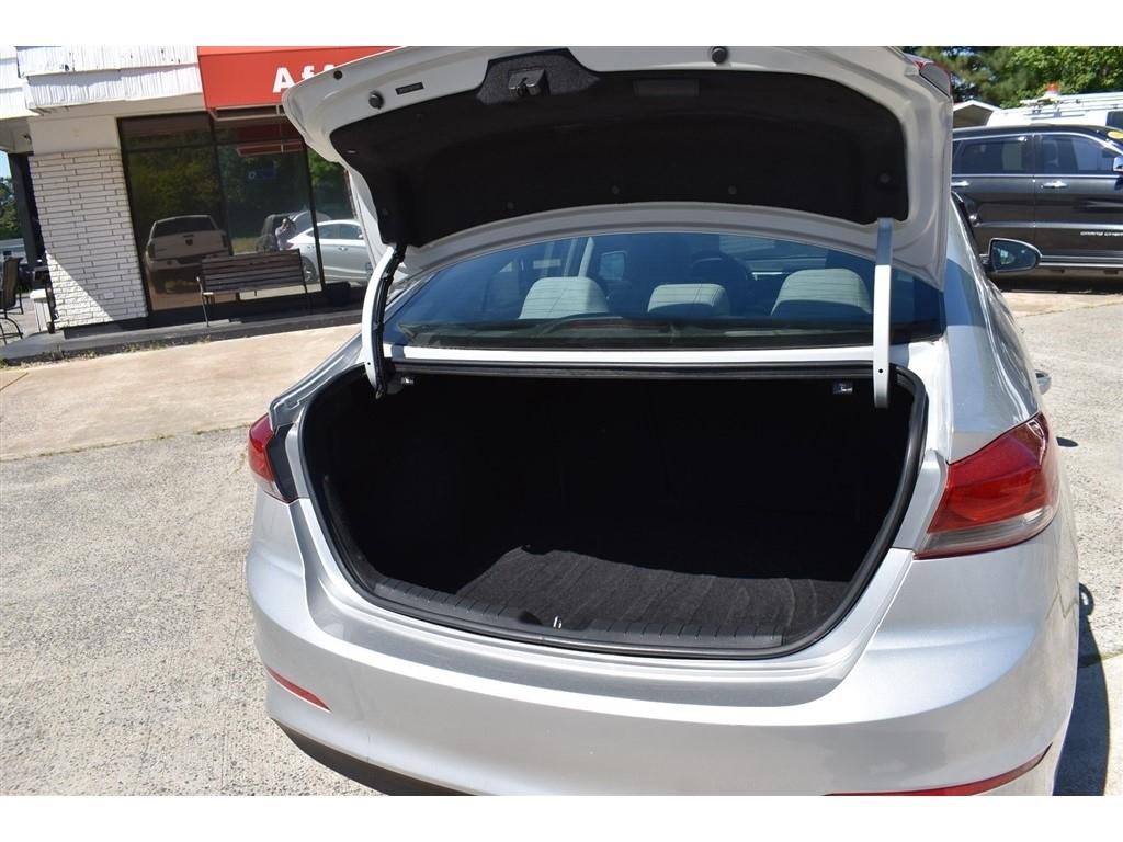 Hyundai Elantra SEL 2.0L Auto SULEV (Alabama) 2018