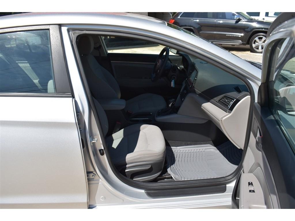 Hyundai Elantra SEL 2.0L Auto SULEV (Alabama) 2018