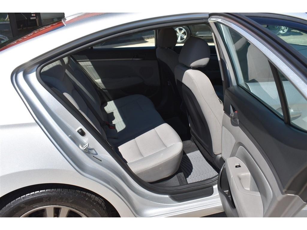 Hyundai Elantra SEL 2.0L Auto SULEV (Alabama) 2018