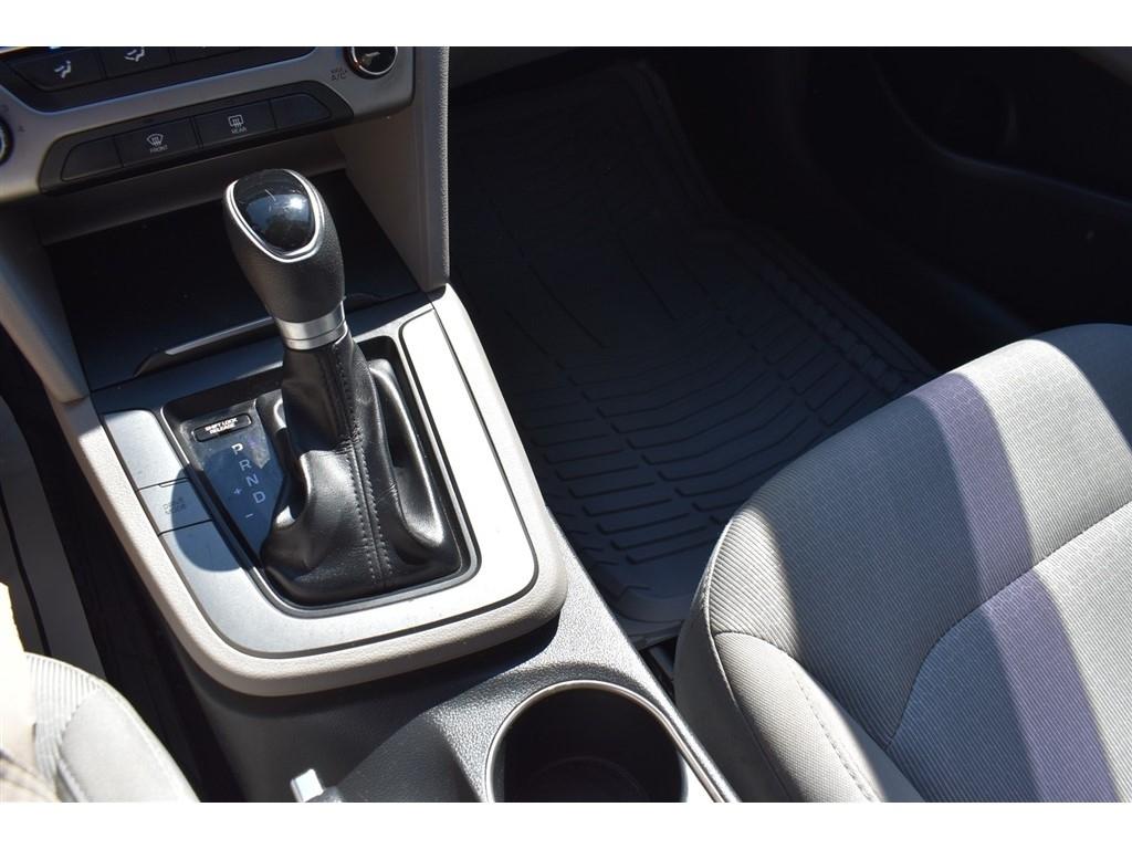Hyundai Elantra SEL 2.0L Auto SULEV (Alabama) 2018