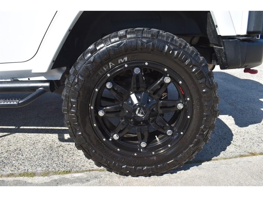 Jeep Wrangler Unlimited 4WD 4dr Rubicon Hard Rock 2016