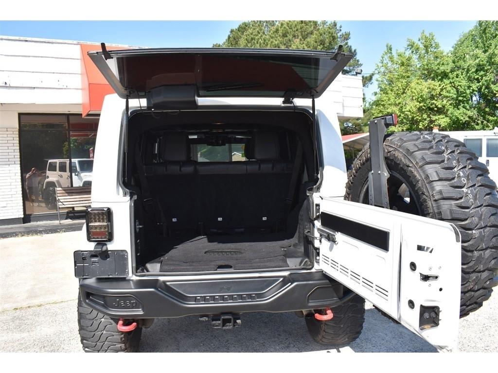 Jeep Wrangler Unlimited 4WD 4dr Rubicon Hard Rock 2016