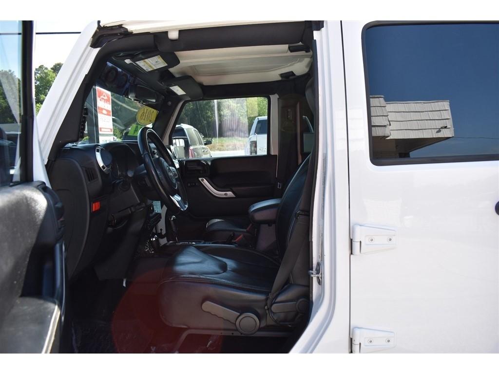 Jeep Wrangler Unlimited 4WD 4dr Rubicon Hard Rock 2016