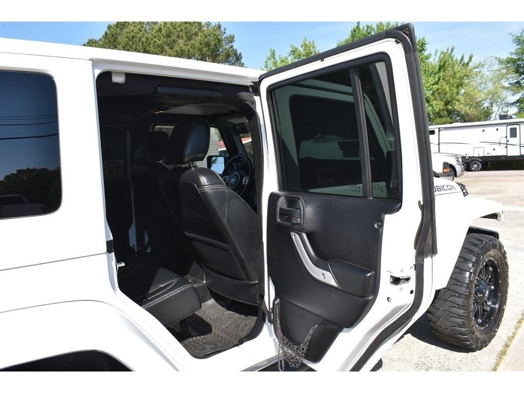 Jeep Wrangler Unlimited 4WD 4dr Rubicon Hard Rock 2016