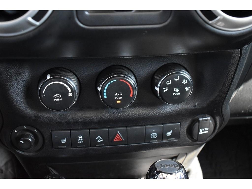 Jeep Wrangler Unlimited 4WD 4dr Rubicon Hard Rock 2016