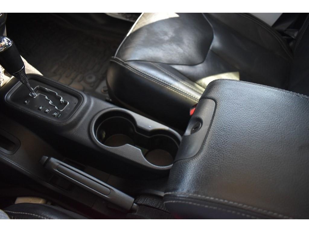 Jeep Wrangler Unlimited 4WD 4dr Rubicon Hard Rock 2016