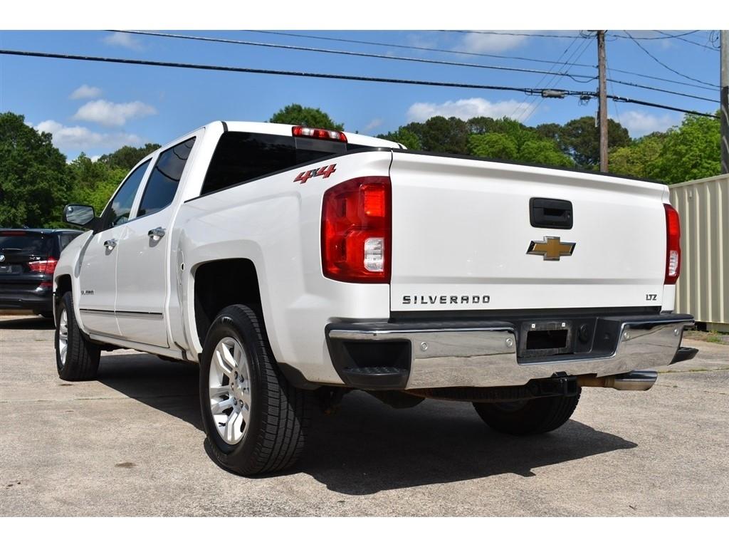 Chevrolet Silverado 1500 4WD Crew Cab 143.5" LTZ w/1LZ 2018