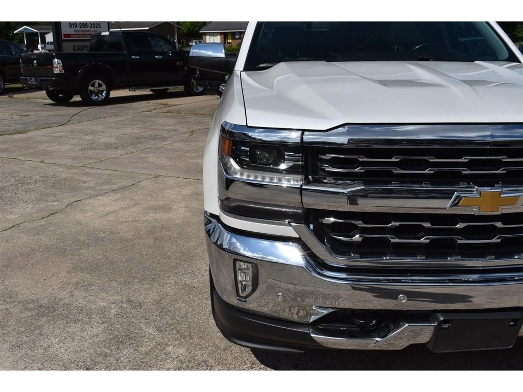 Chevrolet Silverado 1500 4WD Crew Cab 143.5" LTZ w/1LZ 2018