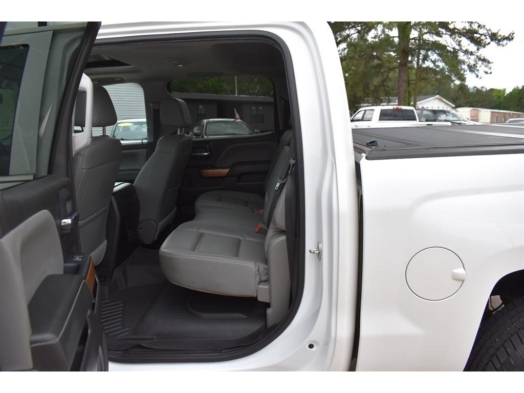 Chevrolet Silverado 1500 4WD Crew Cab 143.5" LTZ w/1LZ 2018