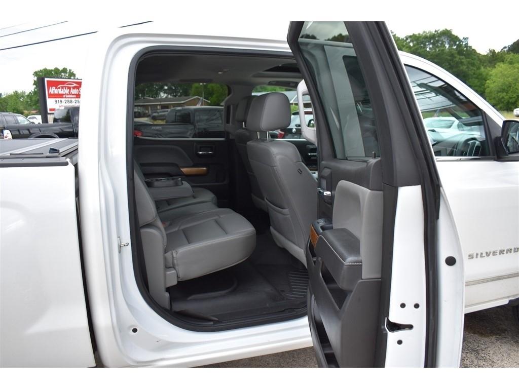 Chevrolet Silverado 1500 4WD Crew Cab 143.5" LTZ w/1LZ 2018