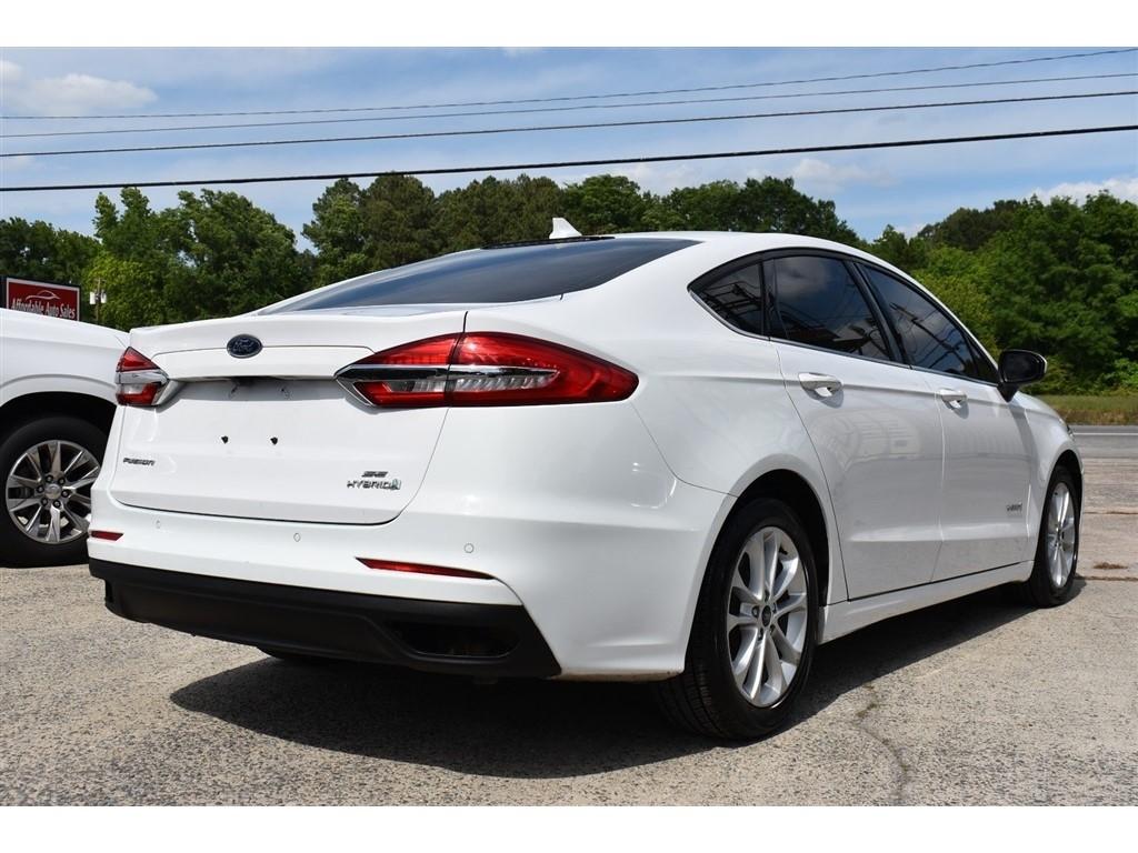 Ford Fusion Hybrid SE FWD 2019