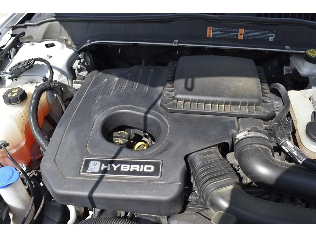 Ford Fusion Hybrid SE FWD 2019