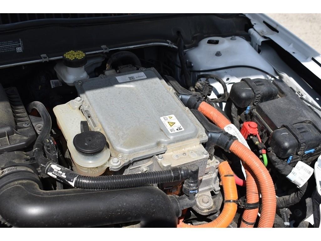 Ford Fusion Hybrid SE FWD 2019