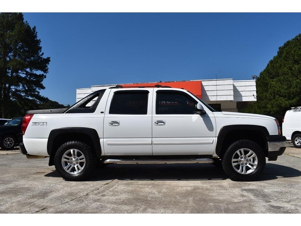 Chevrolet Avalanche 1500 5dr Crew Cab 130" WB 4WD Z71 2005