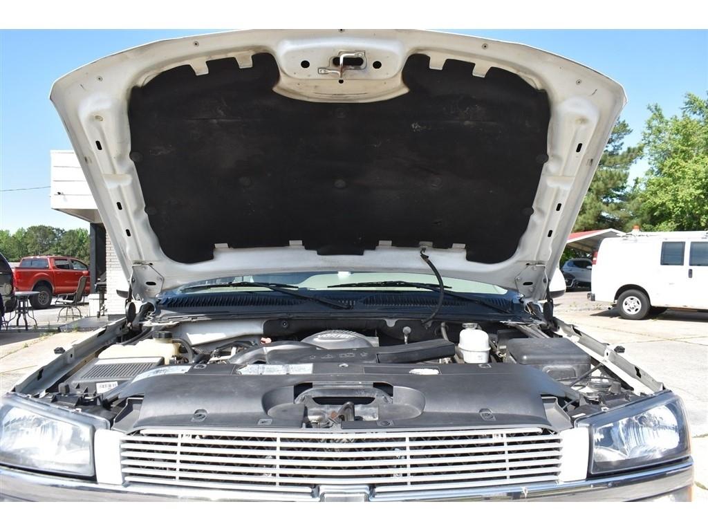 Chevrolet Avalanche 1500 5dr Crew Cab 130" WB 4WD Z71 2005