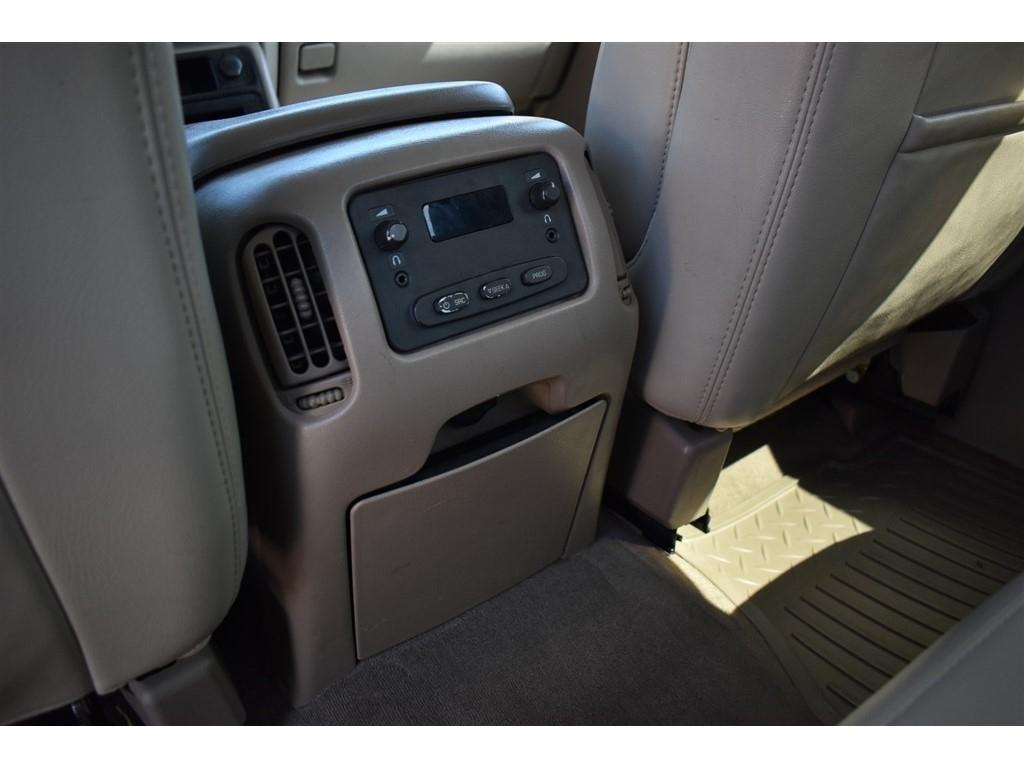 Chevrolet Avalanche 1500 5dr Crew Cab 130" WB 4WD Z71 2005